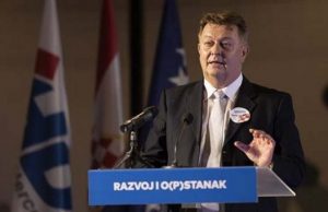 ĆOSIĆ: Oni koji su odbijali provesti odluku Ustavnog suda doveli su do situacije u kojoj skoro ne postoji čist način izbora vlasti