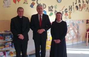 Predsjednik Čović posjetio Caritas Vrhbosanske nadbiskupije i dječji vrtić “Sveta Obitelj“ u Sarajevu
