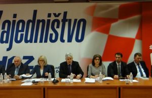 Predsjedištvo i Središnji odbor HDZ-a BiH – 600. izaslanika na XIII. izvještajnom i izbornom Saboru 27. travnja u Mostaru