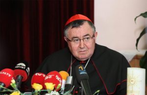 Puljić: Svima koje je zaslijepilo ozračje sebičnosti želim uskrsno svjetlo