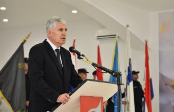 SIK” POSKOKA” U PUSTINJI”Gospodine Predsjedniče,”