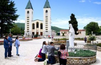 MEĐUGORJE: Međunarodna duhovna obnova za bračne parove