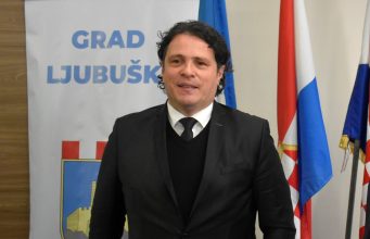 Božićna čestitka ministra Tonija Kraljevića
