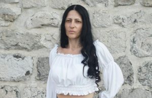 Tjedni komentar… Poruka modnoj kreatorici Radi Krivokapić Radonjić
