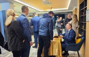 prof.dr. Franjo Jurić “Susret bivšeg učenika i njegovog bivšeg profesora”