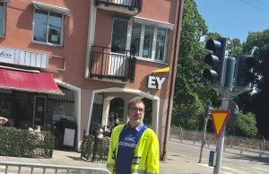 Iz rukopisa Alena Ljubića”Ljudi u Švedskoj su prekrasna bića…topli…nasmijani….ugodni….