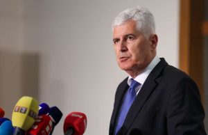 Čović pojasnio zašto su hrvatski izaslanici napustili sjednicu Doma naroda