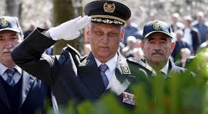 TJEDNI KOMENTAR – PRIZNANJE HVO-U I JUŽNOM BOJIŠTU -ZAHVALA GENERALU LJUBI ĆESIĆU-ROJSU