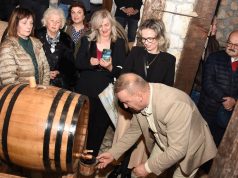 OMH ČITLUK Dani Matice hrvatske u Brotnju završeni predstavljanjem zbirki Ljiljane Tolj i tradicionalnim Kušanjem mladog vina