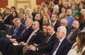 Održan svečani božićni koncert HKD-a Napredak u Sarajevu, predsjednik Čović istaknuo značaj kulturne baštine u izgradnji identiteta hrvatskoga naroda