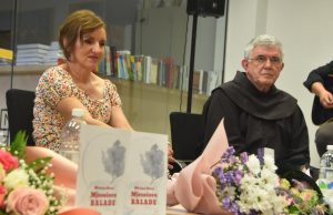 Prestavljanje treće zbirke pjesama i prve zbirke kratkih priča Autorice Mirjane Barać 27.veljače Široki Brijeg Narodna knjižnica 19:30 sati
