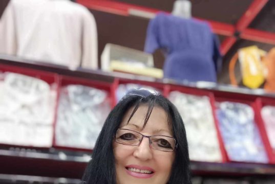 Ljiljana Skelić Vemić.. ĆUTIM DOK PIŠEM..