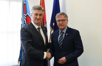 Marko Ljubić…HSS-ov “POVRATAK KUĆI” ILI OPERACIJA ZAOBILAŽENJA DOMOVINSKOG POKRETA?