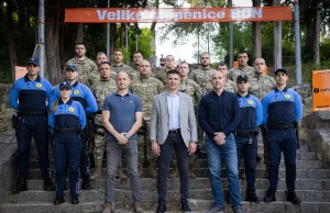 Policijski službenici sudjelovali u utrci na Velikim mostarskim stubama