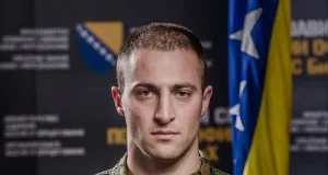 OFICIR KOJI NE ŽELI RAZUMJETI: Lovrić se svidio Sarajevu, ali je promašio ‘ceo fudbal’ u Mostaru