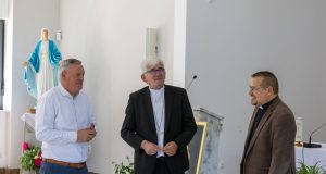 Premijer Vukadin i biskup Majić razgovarali o izgradnji katoličke crkve u Drvaru