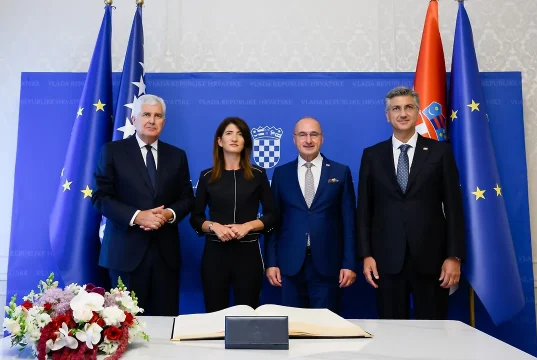 U Vladi Republike Hrvatske danas je održan susret