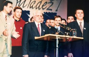 General Zdenko Lucic..Danas se sjećamo Prvoga sabora HDZ-a BiH održanog u Sarajevu prije točno 36 godina.