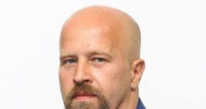 Ako je BIH gradanska zasto Zeljko Komsic nije kandidat Bosnjaka