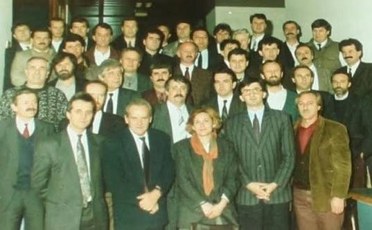 Hrvati 33 godina nakon HR-HB: Od težnje za opstankom do izgubljene perspektive